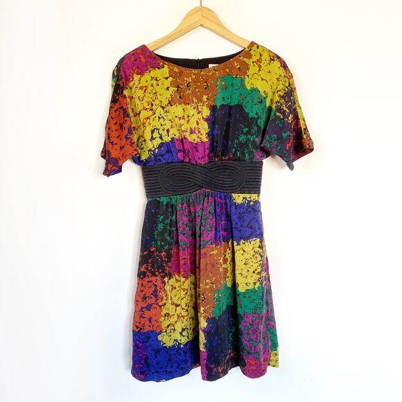 Trina Turk Shanghai Rainbow Splatter Belted Silk Dress Size 2 - Picture 3 of 9